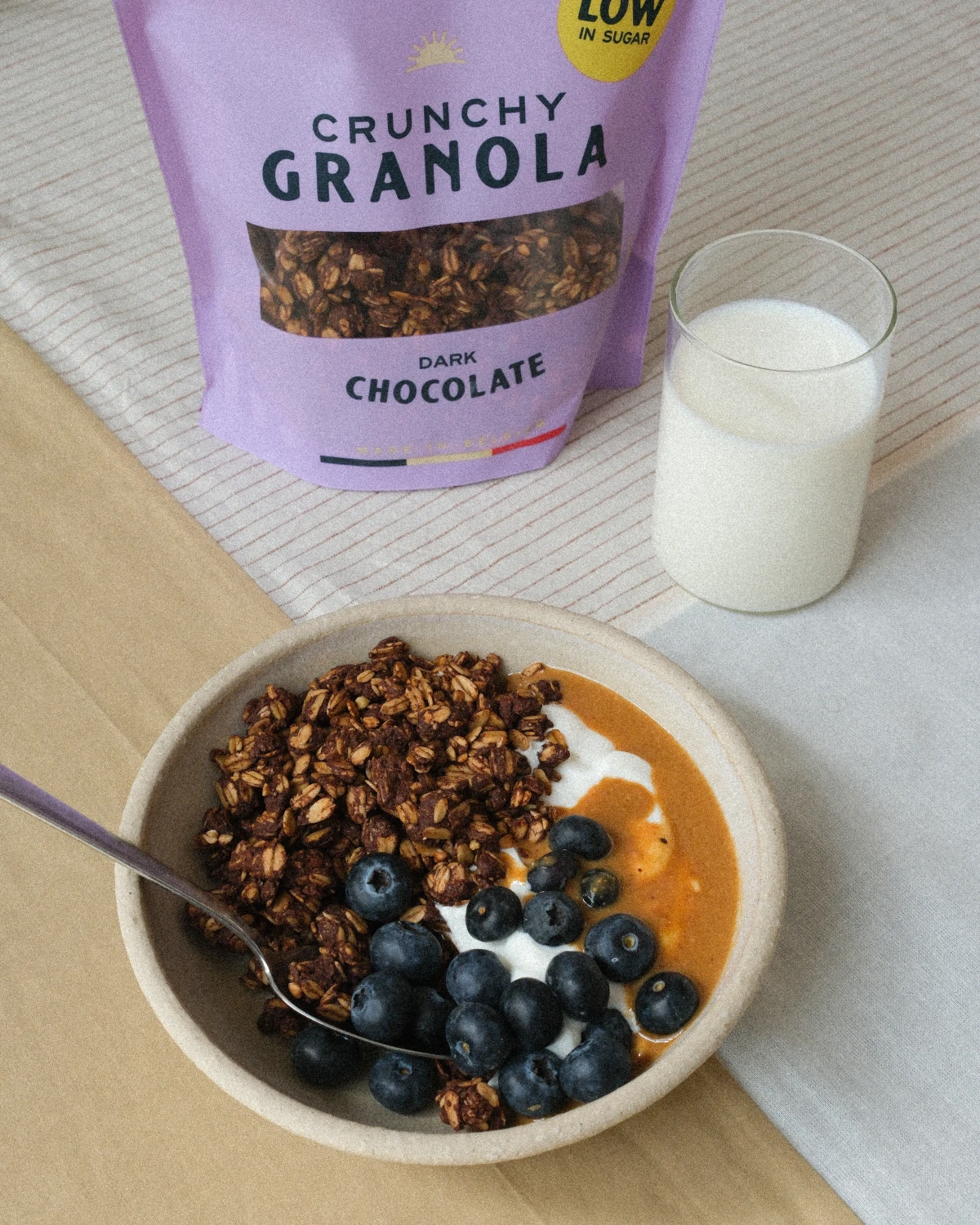 Crunchy Granola Dark Chocolate - Low in Sugar - 0